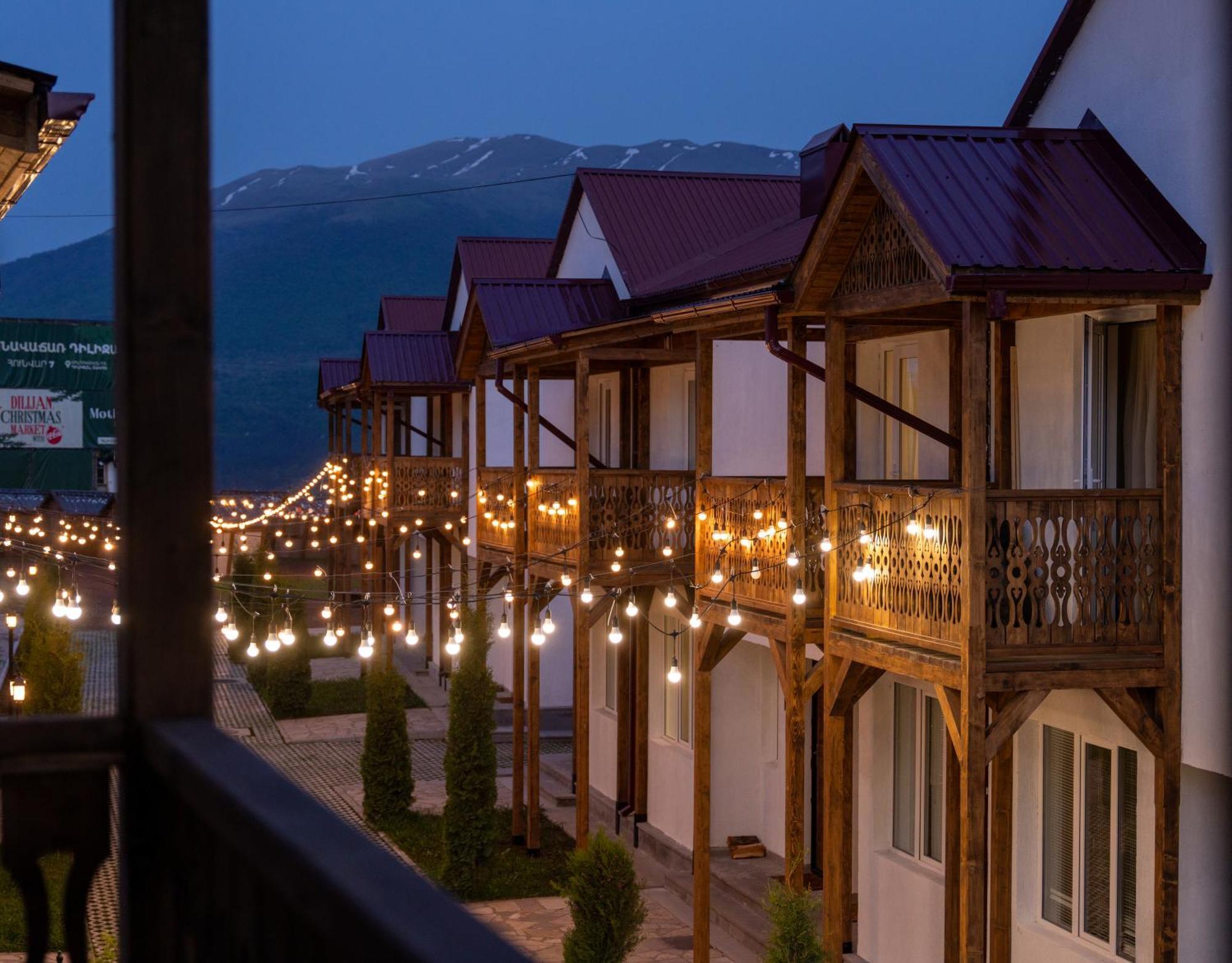 Motives Dilijan
